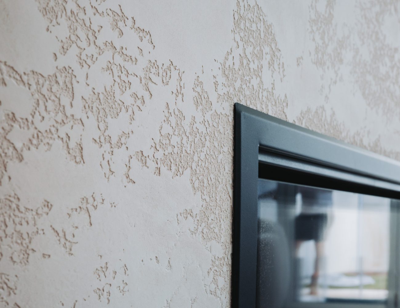 Venetian Plaster project — Detail — burnished edge