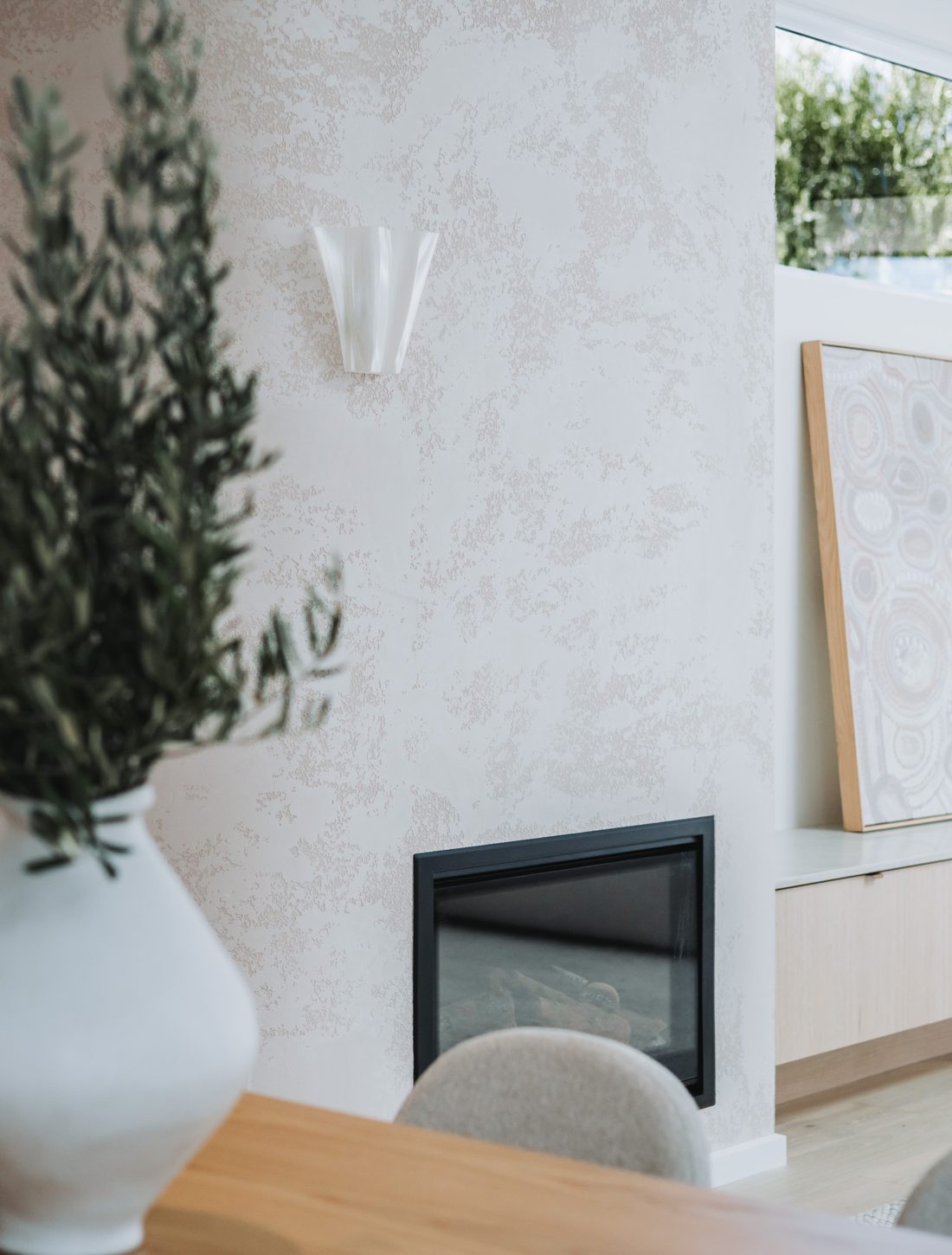 Venetian Plaster raking light